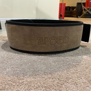 Used 2Pood “The Ranch” Straight 4” Weightlifting Belt Size Medium